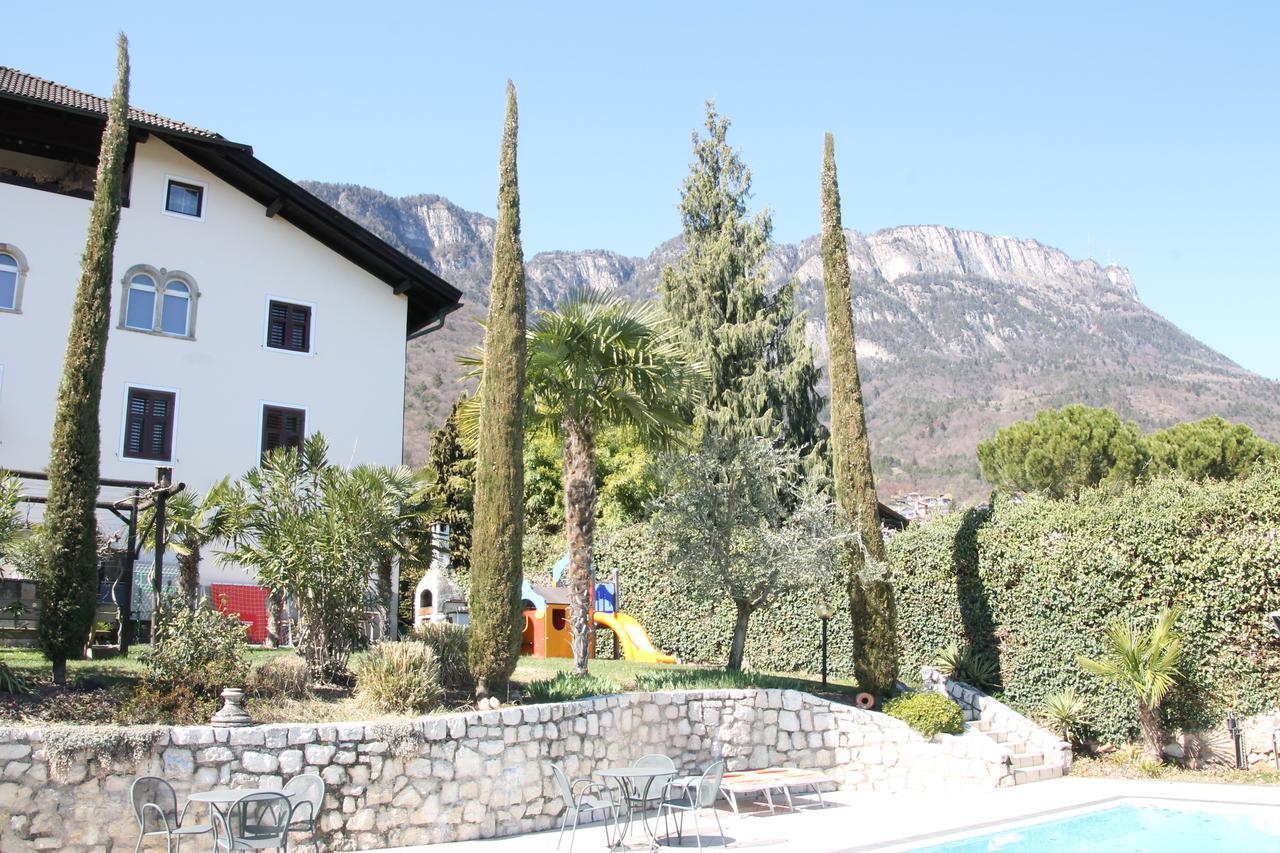 Garni Brunnenhof Hotel Caldaro Exterior foto